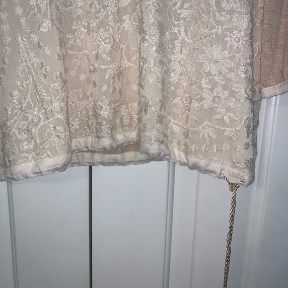 Anthropologie Brand New Lace Blouse - Picture 4 of 5